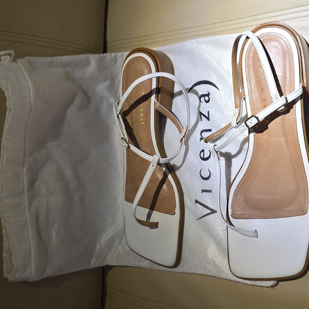 Vicenza x Trina Turk Cream Leather T-Strap Sandals - Picture 8 of 8